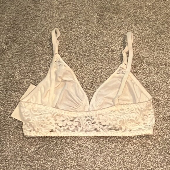 NWT Vintage Maidenform/Lovely Lace No Wire Stretch Bra - Picture 2 of 4